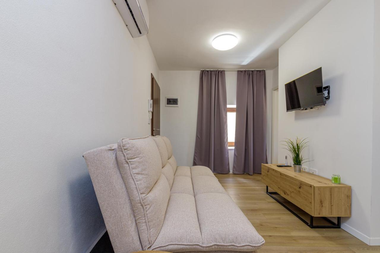 House Aves 2 Apartment Kaštelir Exterior foto